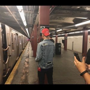 Meet your Posher, Isaiah